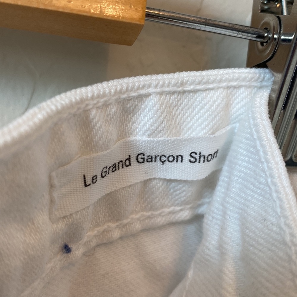 FRAME Denim Le Grand Garçon Cutoff Distressed Denim Short White Women’s Size 26 - Picture 5 of 9
